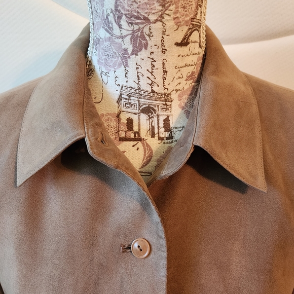 Talbots Long Sleeve Tan Top Size 10 - Picture 2 of 12